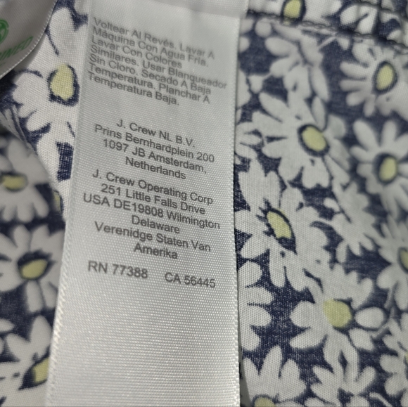 J. Crew Navy White Floral Shirt XL Stretch Summer Slim Flex Preppy Costal Beach - Picture 7 of 8